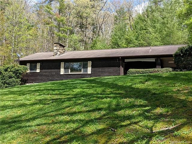 1st image of 676 Mountain Haven Dr