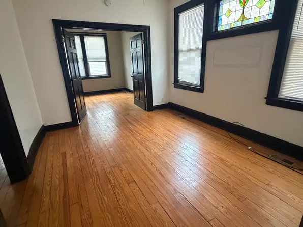 16 E 31st St APT 2, Bayonne, NJ 07002