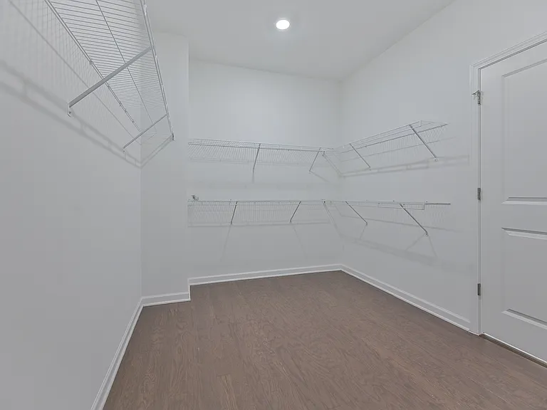3928 Hester St — Photo 30