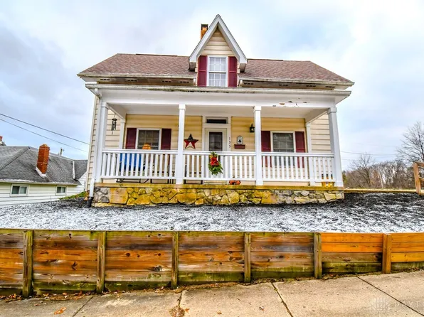 135 Walnut St, Mechanicsburg, OH 43044