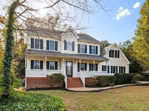 713 Rockbasket Ln, Chester, VA 23836