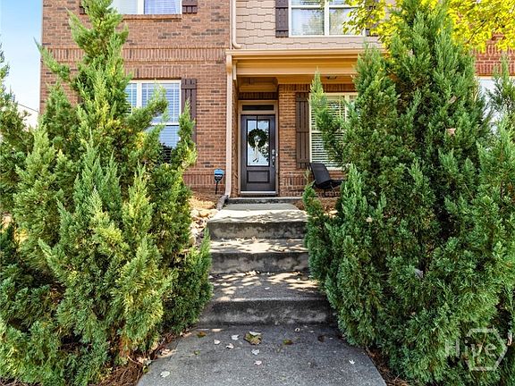 5th image of 123 Red Maple Drive