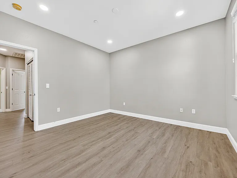 259 Birch Creek Dr — Photo 19