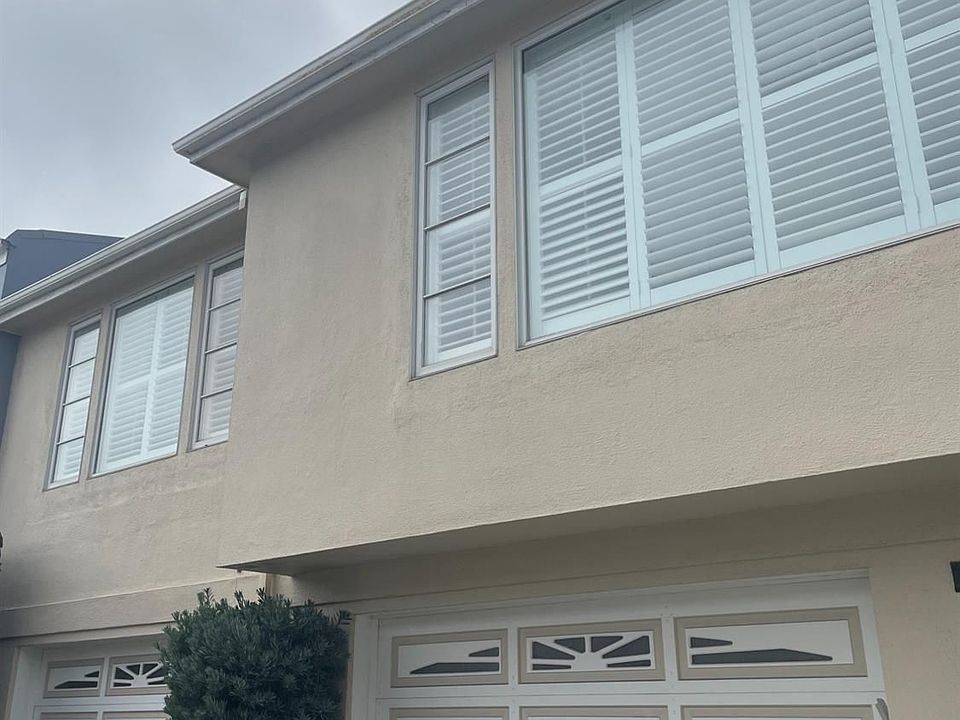 1st image of 1 Manzanita Ave