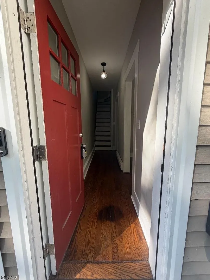 3 bed, 2.0 bath, $2,650 — Photo 3