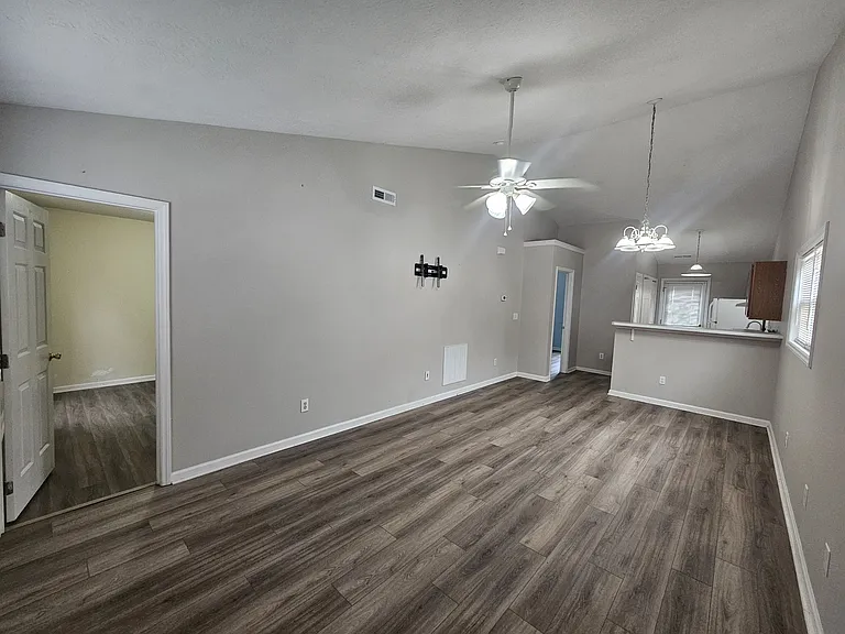 834 Southern Charm Dr — Photo 4