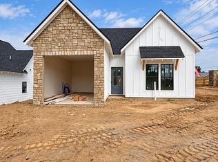 7 Nelli St, Phenix City, AL 36870