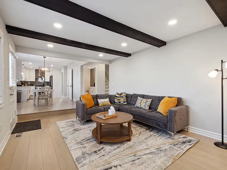 11179 Mandale Dr — Photo 19