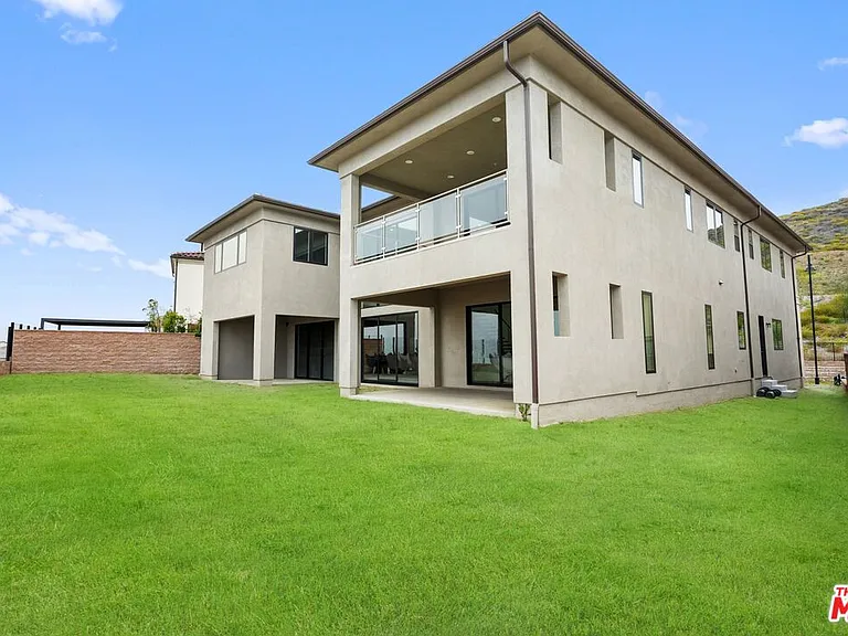 20244 W Albion Way — Photo 42