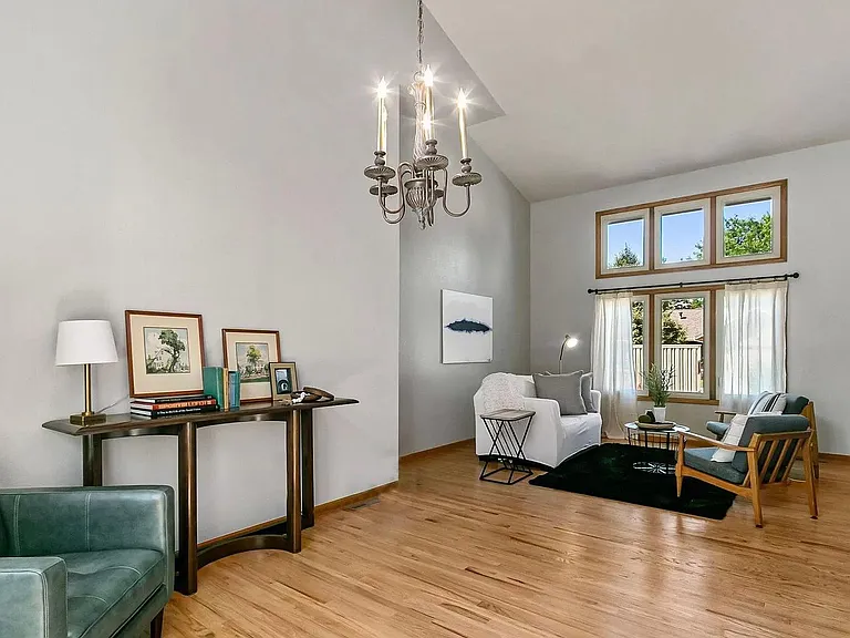 5200 McMurry Ave — Photo 5