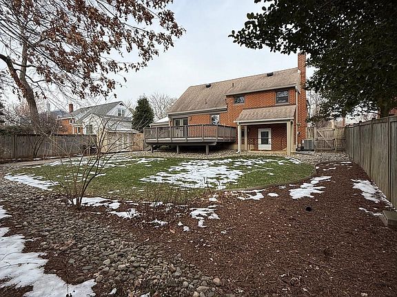 2nd image of 5320 Thayer Ave