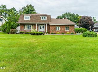 345 Dolan Dr, Schenectady, NY 12306