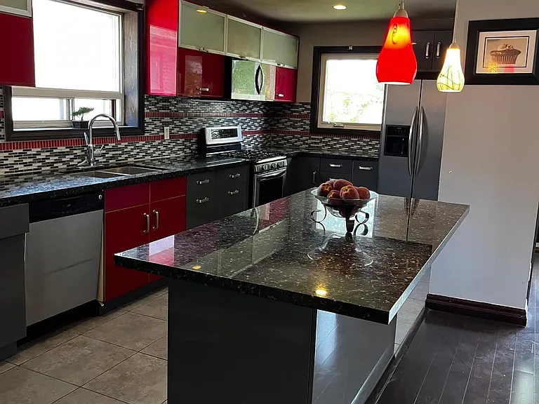 44 Romulus Dr — Photo 4