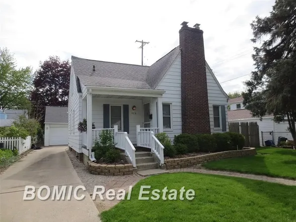 629 Roome Ct, Flint, MI 48503