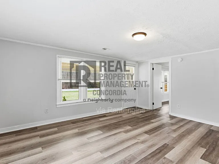 6548 Old Clarksville Pike — Photo 10