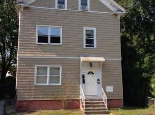 260 Veazie St, Providence, RI 02904