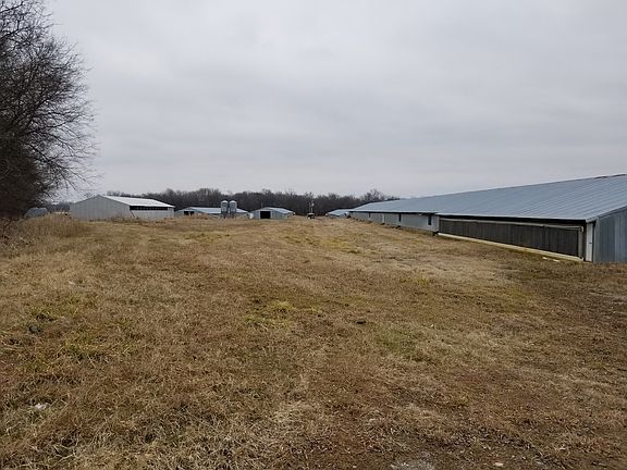 2nd image of 54201 E Highway 60