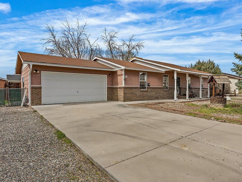 1st image of 481 Meadowlark Way