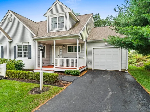 31 Patriot Way, Pembroke, MA 02359