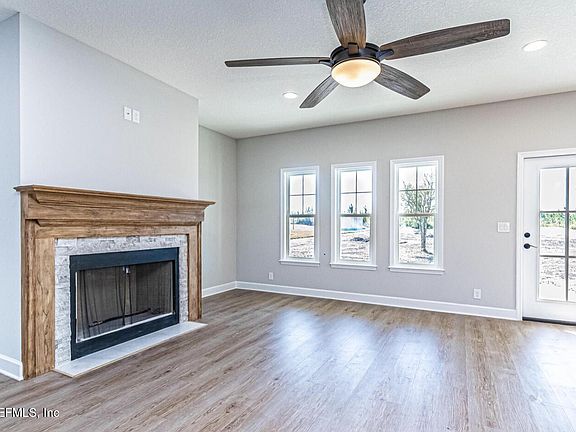 4th image of 8178 HUNTERS RIDGE S