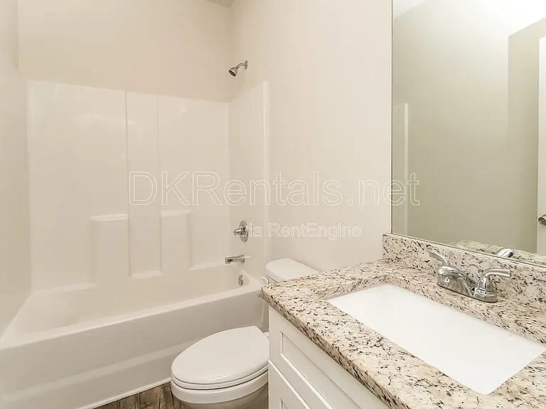 140 Stewart Glen Dr — Photo 19