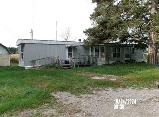 4755 W Bachelor Rd, Angola, IN 46703