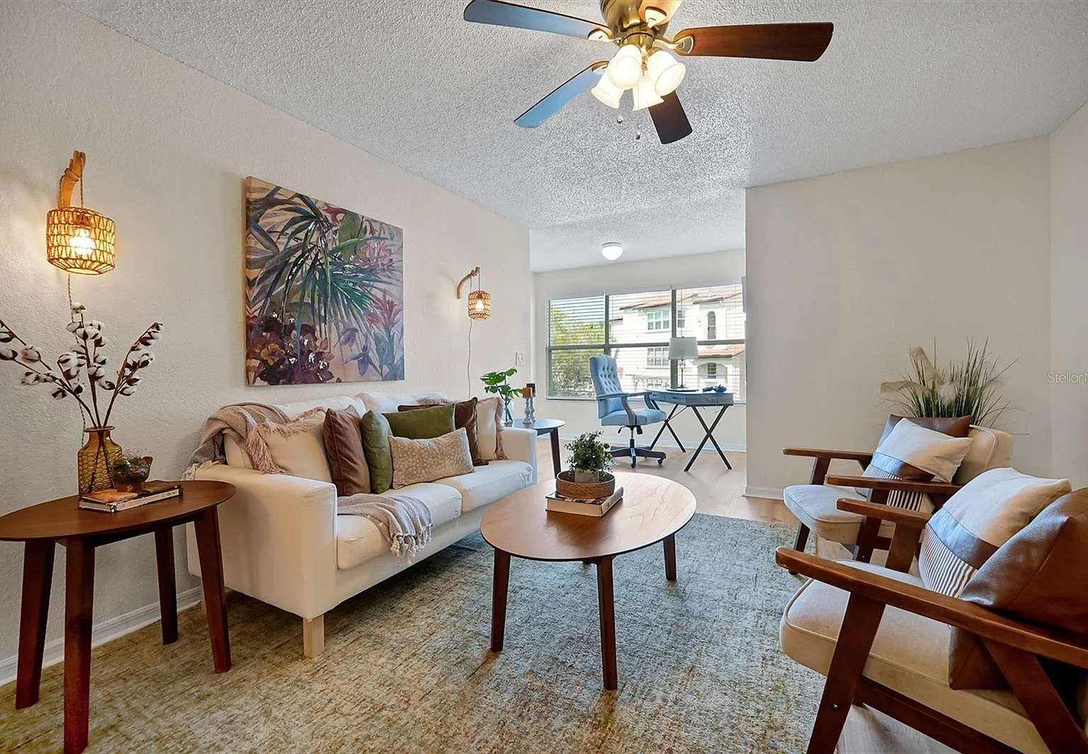 2 bed, 2.0 bath, 1028 sqft, $1,600 — Photo 4