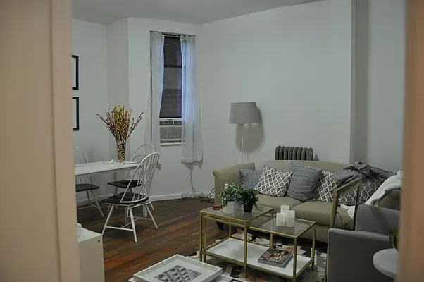 Rented by Sky Management | media 45