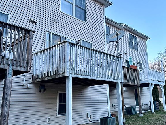 3rd image of 41 Palmer Street #3