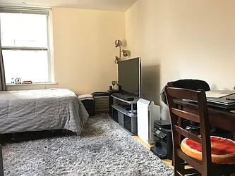 Rented by Beekman Street Realty