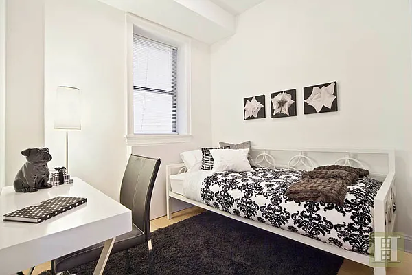 Sold by Halstead Real Estate | media 9