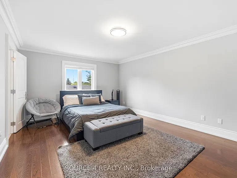 39 Amesbury Dr — Photo 28
