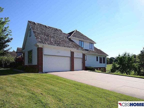 2nd image of 1302 Lambert Dr