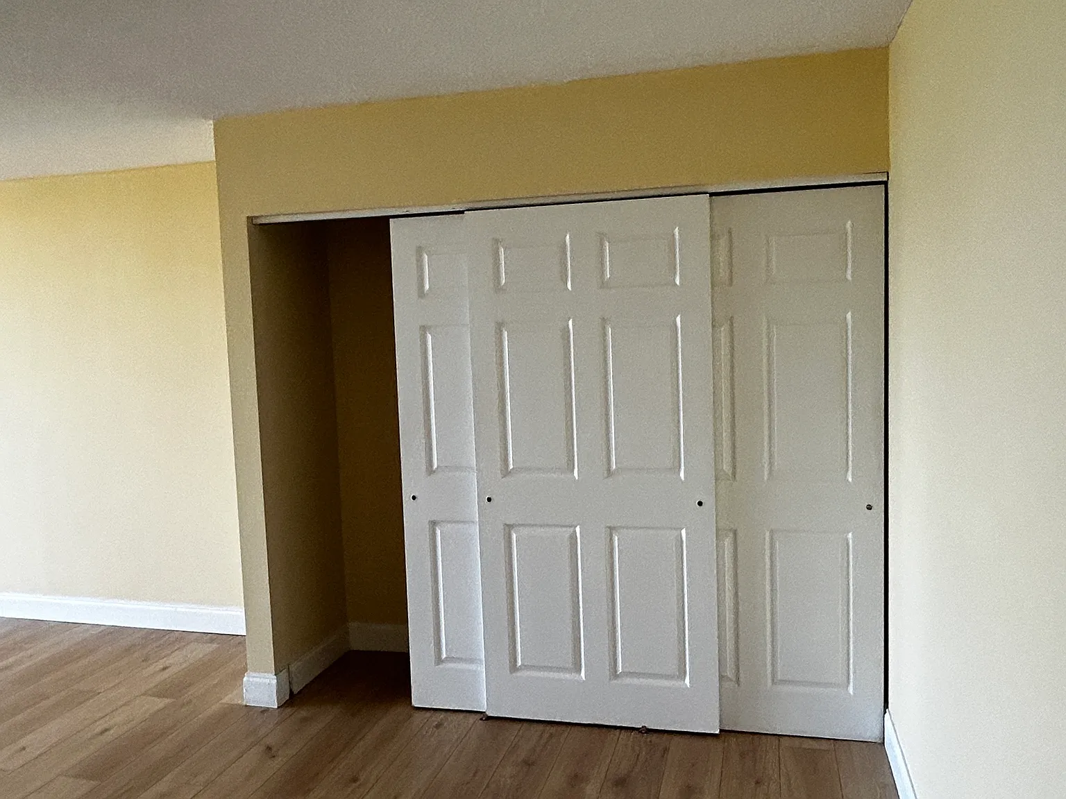 1 bed, 822 sqft, $1,700 — Photo 2