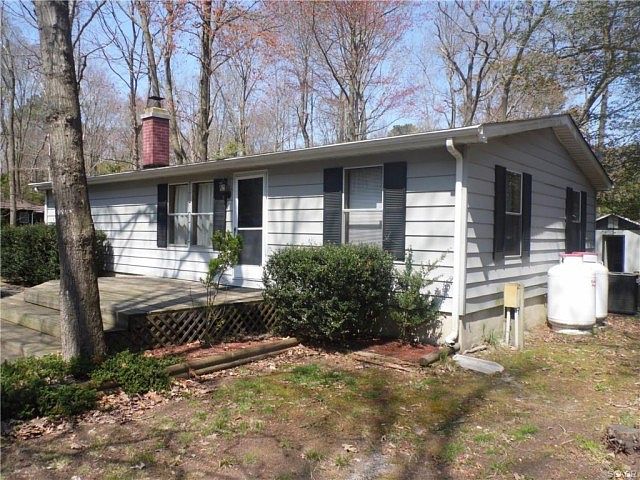 1st image of 34695 Little John Ln