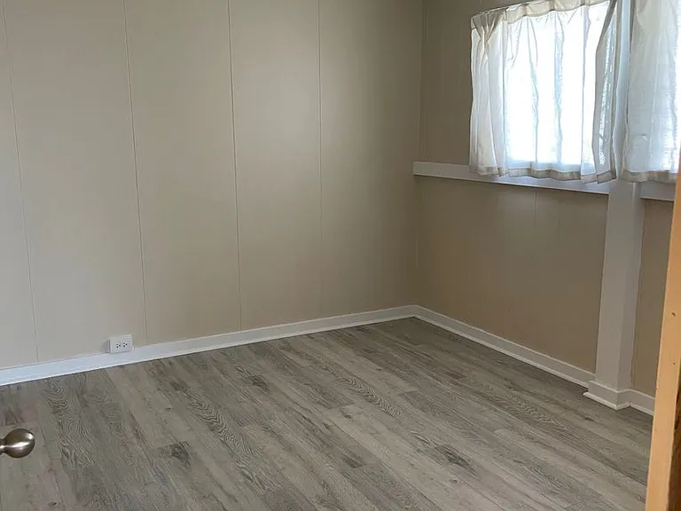521 Ululani St — Photo 8