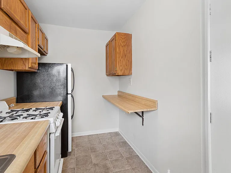 407 Cinnaminson Ave #5 — Photo 6