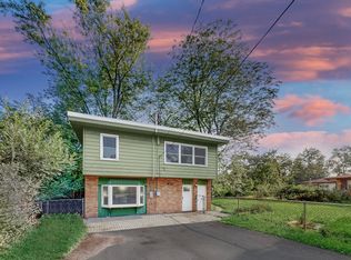 2249 Norfolk Ave, Crete, IL 60417