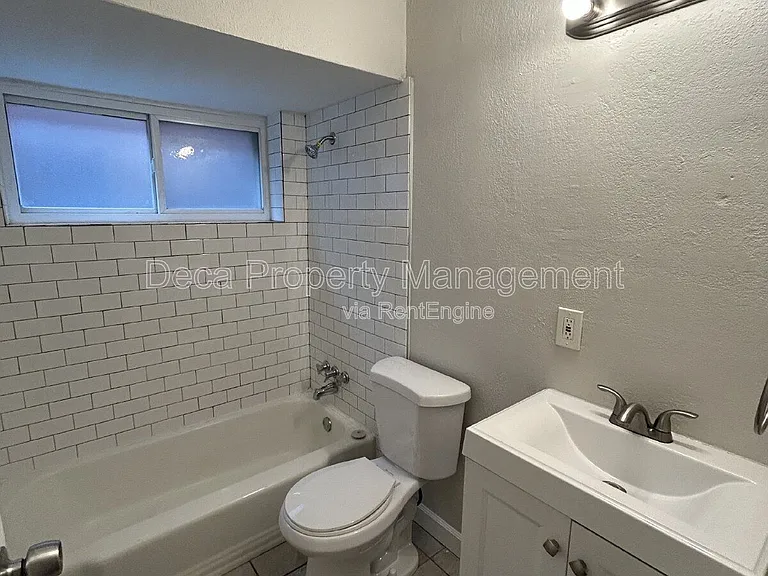 440 Eichelberger St #A — Photo 10