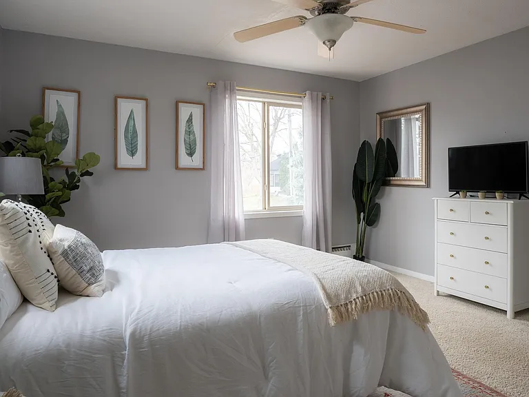 5136 Hiawatha Ave #201 — Photo 7