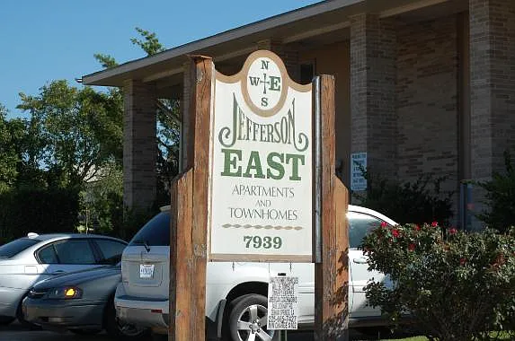 Jefferson East — Photo 2