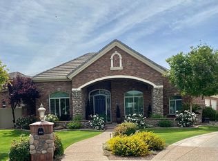 315 S Racine Ct, Gilbert, AZ 85296