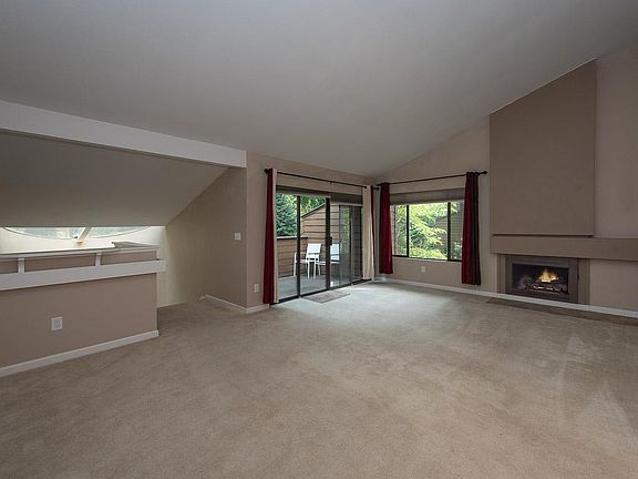 3rd image of 11416 NE 128th St APT 69