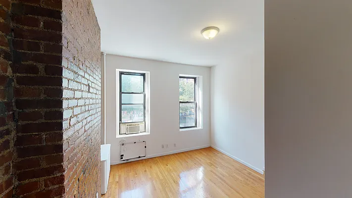 Rented by Bond New York | media 1