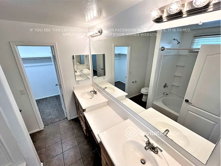 2246 E Bowker St — Photo 17