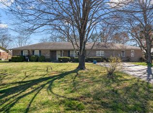 718 Ladera Dr, Bowling Green, KY 42101