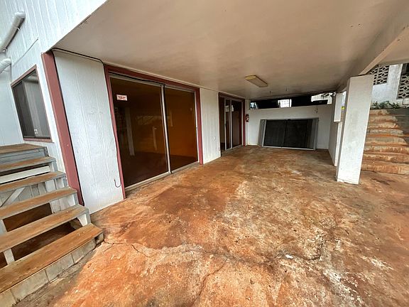 Back patio for your pleasure