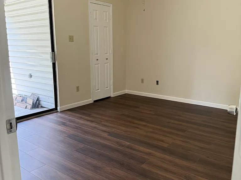 5304 San Mateo Ct — Photo 12