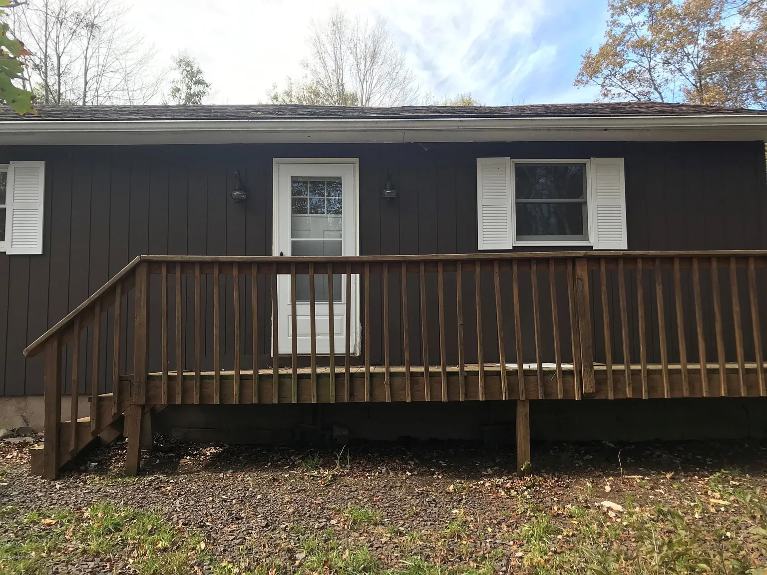 191 Cedar Dr photo 1