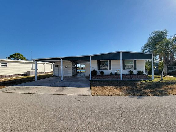 4th image of 423 Hidden Cove Rd